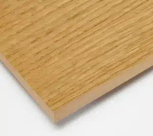 chapado madera 300x267 - ¿Qué material es mejor para un mueble de baño?