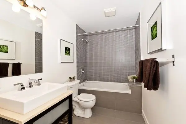 Dónde colocar la toalla?  Muebles de baño, Mueble de baño estrecho, Muebles  para baños modernos